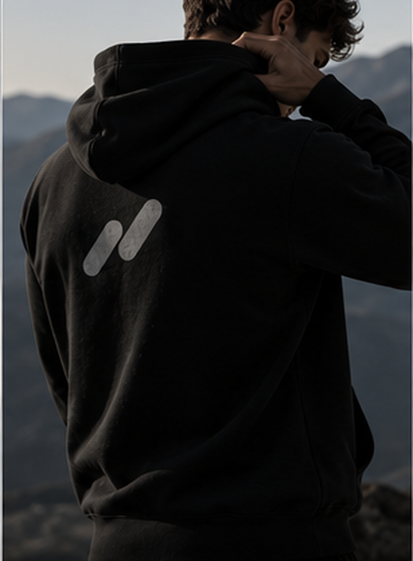 NIVO. HOODIES